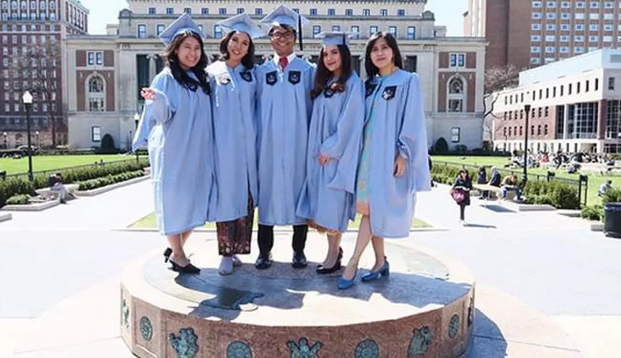 (Instagram/tasyakamila)