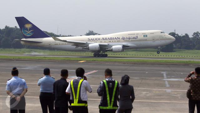 Tinggalkan Bali 7 Penerbangan Iringi Pesawat Raja Salman News Liputan6 Com