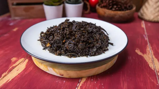 Uniknya Rendang Singkong Andalan Rendang Uni Mer, Pakai Resep Nenek Asli Minangkabau!