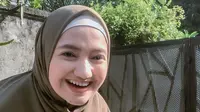 Potret Artis Mualaf dengan Penampilan Syari. (Sumber: Instagram/marcella_simon)