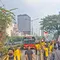 Rute bus TransJakarta terdampak penutupan jalan di sekitar Bundaran HI dan gedung DPR/MPR akibat adanya demo mahasiswa, Jumat (12/6/2026). (Liputan6.com/Rifqy Alief Abiyya)