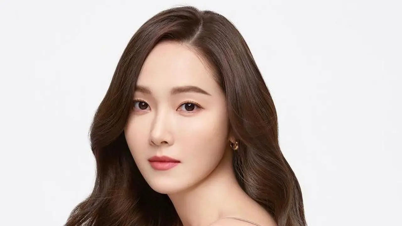 Brand Fashion Jessica Jung Blanc & Eclare Digugat Miliaran Won Gegara Utang Tak Terbayar