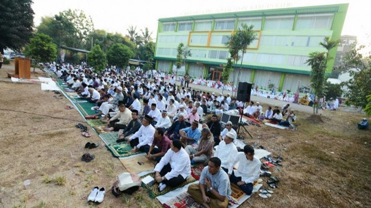 Jemaah Muhammadiyah salat Idul Adha di Ciputat