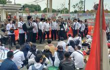 Riset: 74 Persen Guru Honorer Bergaji di Bawah UMK, Ada yang Terima Rp785.000 Sebulan