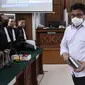 Ferdy Sambo usai menjalani sidang lanjutan  pembacaan tuntutan oleh Jaksa Penuntut Umum kasus pembunuhan berencana terhadap Brigadir Nopriansyah Yosua Hutabarat di Pengadilan Negeri Jakarta Selatan, Jakarta, Selasa (17/1/2023). Sambo juga diyakini melanggar pasal 49 juncto pasal 33 Undang-Undang No 19 Tahun 2016 tentang Perubahan atas Undang-Undang Nomor 11 Tahun 2008 tentang Informasi dan Transaksi Elektronik juncto pasal 55 ayat 1 ke-1 KUHP. (Liputan6.com/JohanTallo)