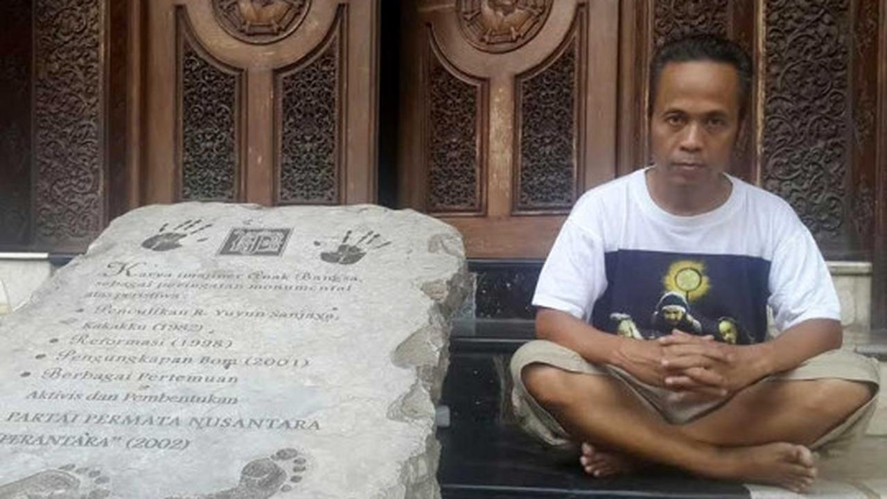 Penampilan Ki Joko Bodo dengan gaya rambut barunya