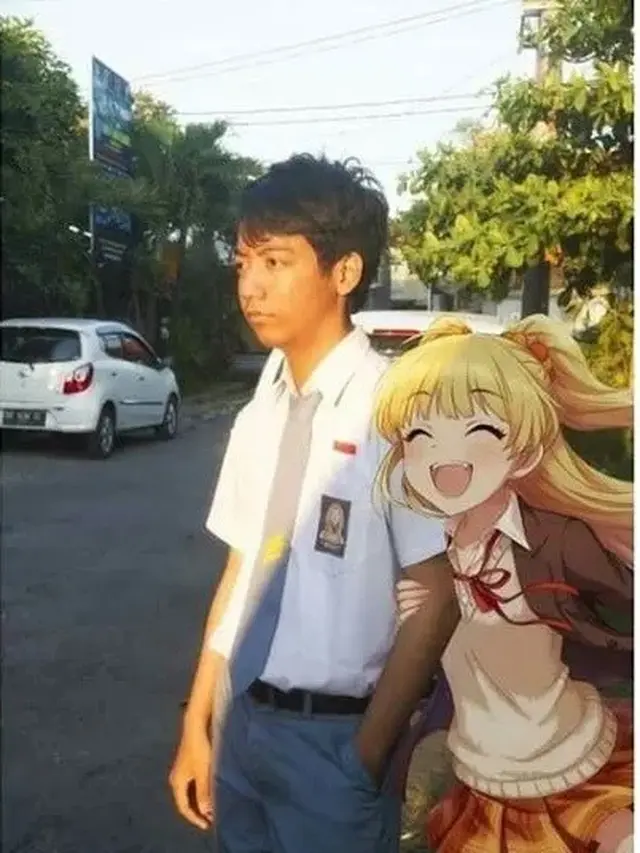 7 Editan Halu Netizen Bareng Karakter Anime Ini Kocak