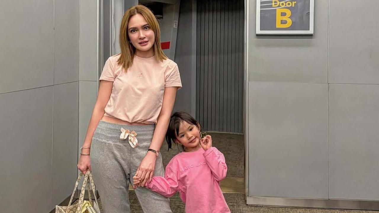 Potret Terbaru Shandy Aulia dengan Rambut Blonde, Dipuji Makin Cantik Mirip Luna Maya Hingga Boneka Barbie