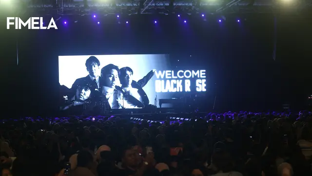 Konser The Rose di The Kasablanka Hall, Jakarta, Sabtu (20/1/2024). [Foto: Bayu Herdianto/Fimela]