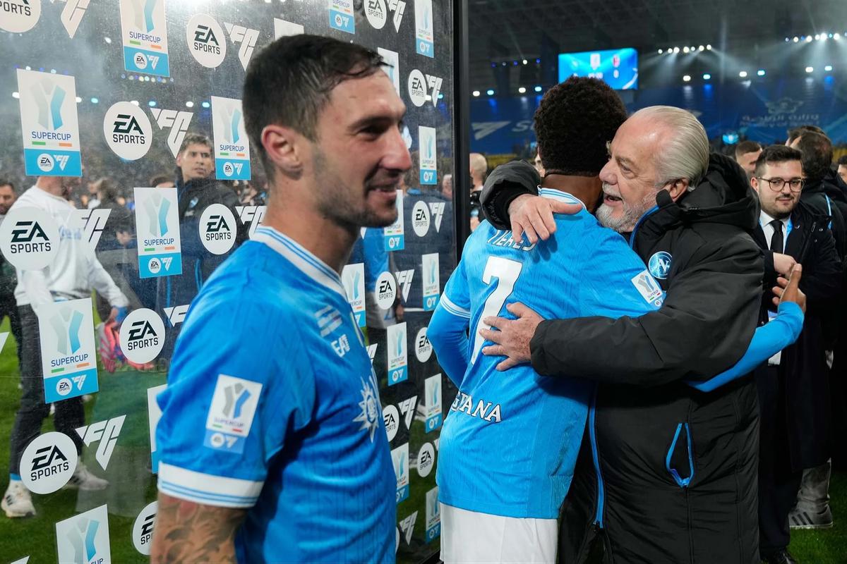 FOTO: Napoli Juara Piala Super Italia 2025