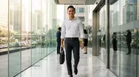 Celana Bahan Formal Pria: Pilihan Nyaman untuk Tampil Profesional Seharian