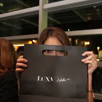 Luna Maya menjadi salah satu dari sekian banyak selebriti tanah air yang mencoba peruntungan di bisnis clothing line. (Fathan Rangkuti/Bintang.com)