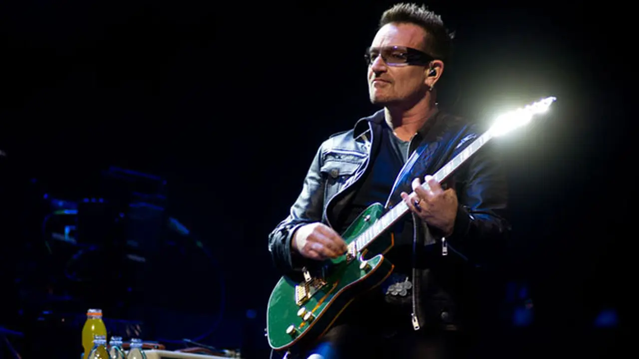 u2-131123b.jpg