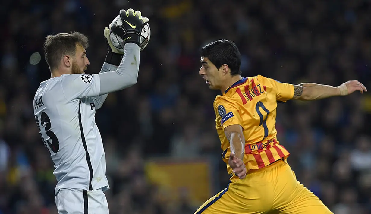 5. Jan Oblak, kehilangan Courtois membuat Diego Simeone mendatangkan kiper asal Slovenia ini sebagai pengganti. Musim ini Oblak menjadi kiper paling sering clean sheets di liga-liga top Eropa dengan torehan 23 kali tidak kebobolan. (AFP/Lluis Gene)
