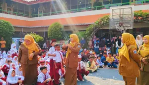 Siswa SD Srengseng Jaksel Dipulangkan Usai Ada Ancaman Bom