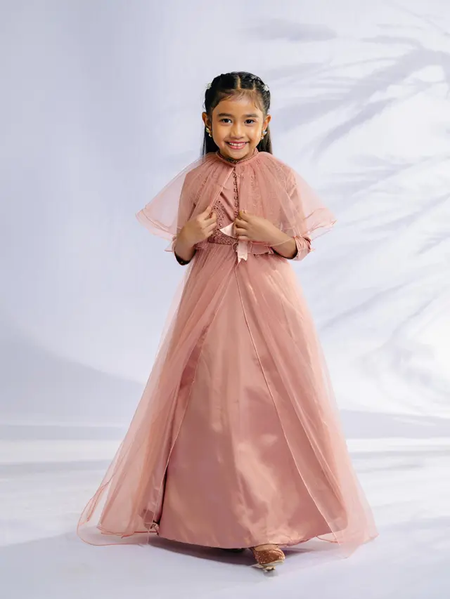 Model Kebaya Anak Perempuan Terbaru
