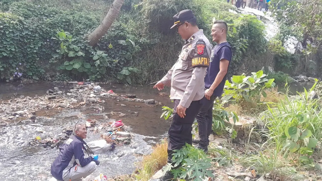 Geger! Anak-anak yang Hendak Berenang Temukan Mayat Bayi dalam Kantong Hitam di Sungai Cipelang Sukabumi