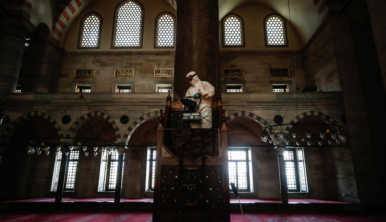 Foto Persiapan Turki Membuka Kembali Masjid Global Liputan6 Com