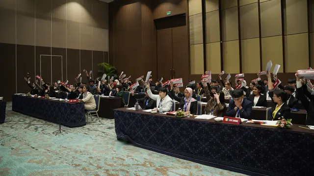 AWMUN XII