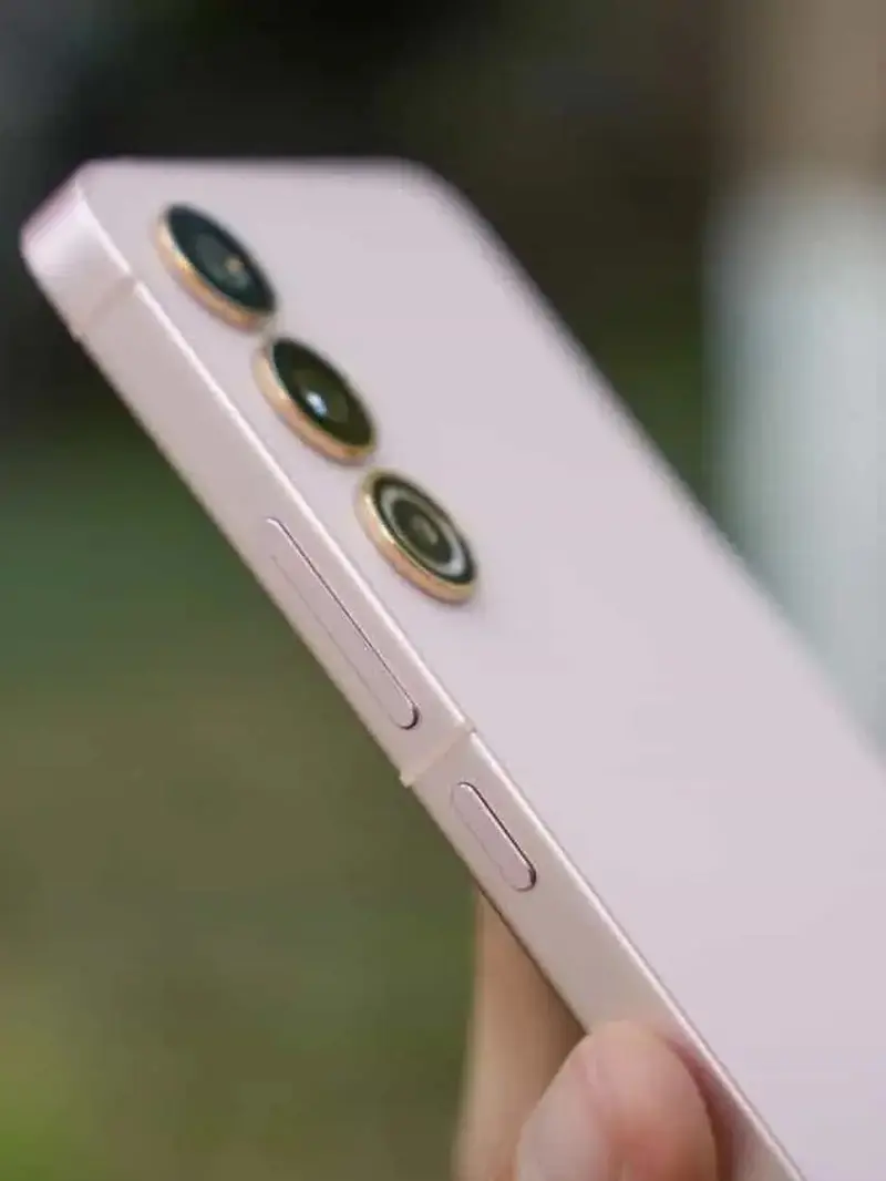 Galaxy S24 Ultra Akan Jadi HP Android Pertama Samsung dengan Bingkai Titanium, Mirip iPhone 15
