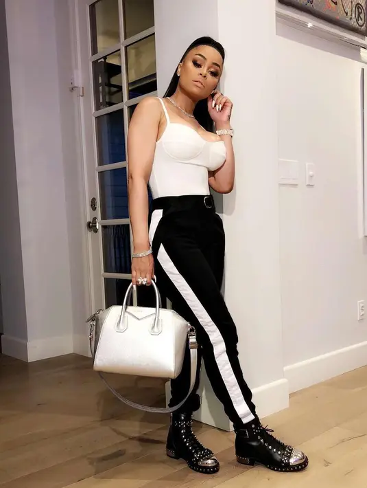 Blac Chyna sendiri masih belum menanggapi mengenai "lamaran" tersebut. (instagram/blacchyna)