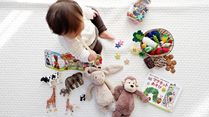 Cara Tepat Membersihkan Mainan  Anak  dengan Disinfektan 