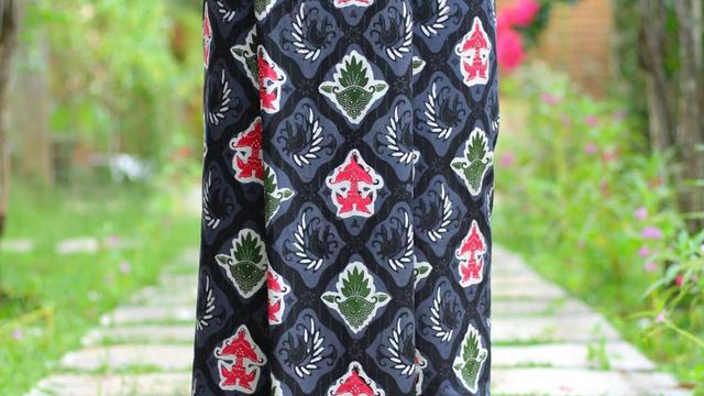 Imbas Pandemi Covid-19, Penjualan Sarung Lokal Turun Drastis