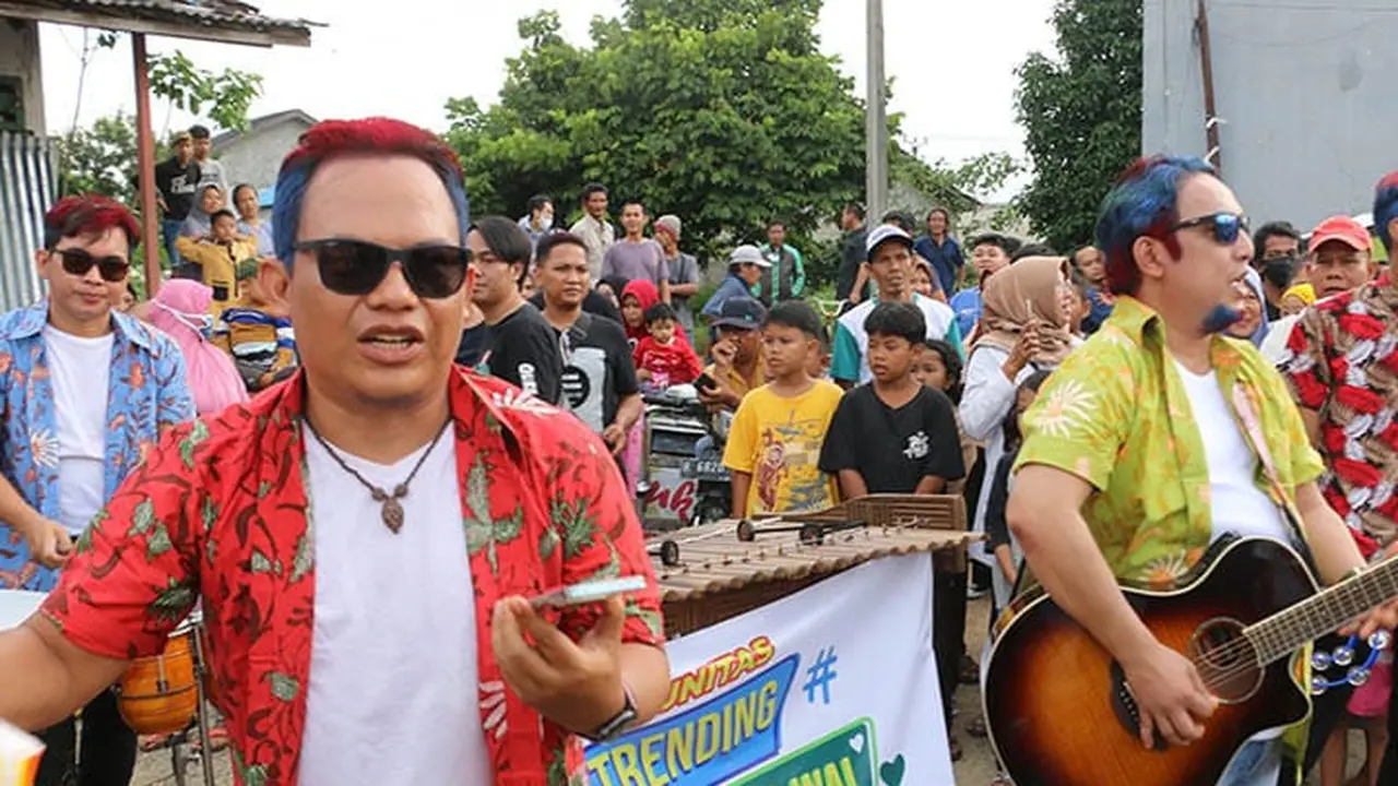 Wali dengan Single Trending Taufiq Wal Hidayah