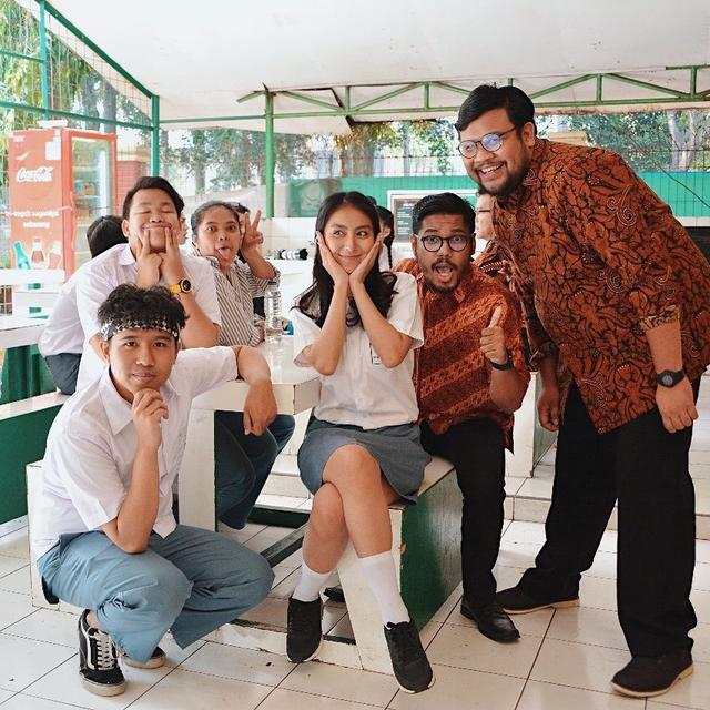 6 Potret Perjalanan Cinta Joshua dan Clairine, Cinlok Hingga Resmi Menikah