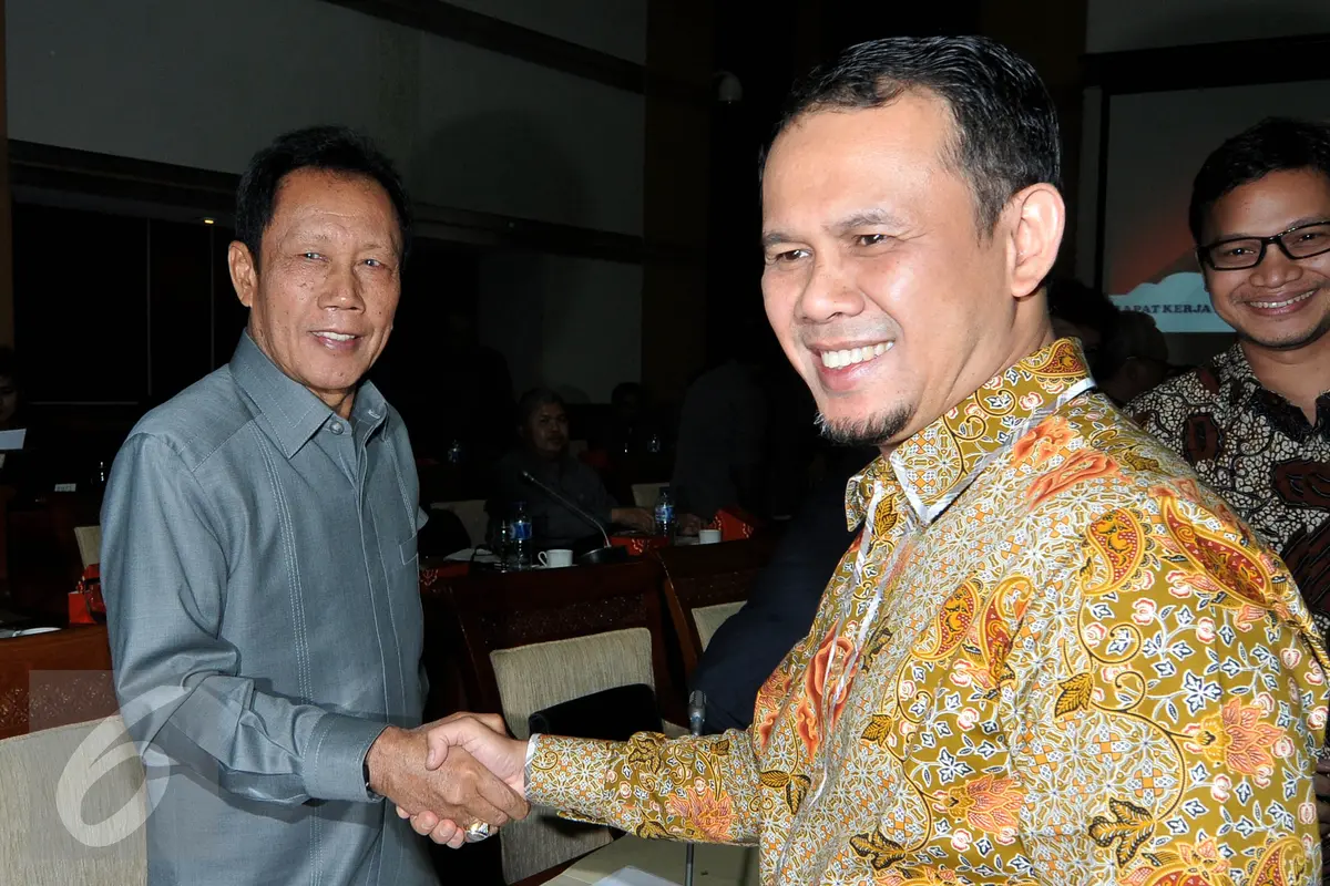 20150910-Sutiyoso Rapat dengan Komisi I-Jakarta