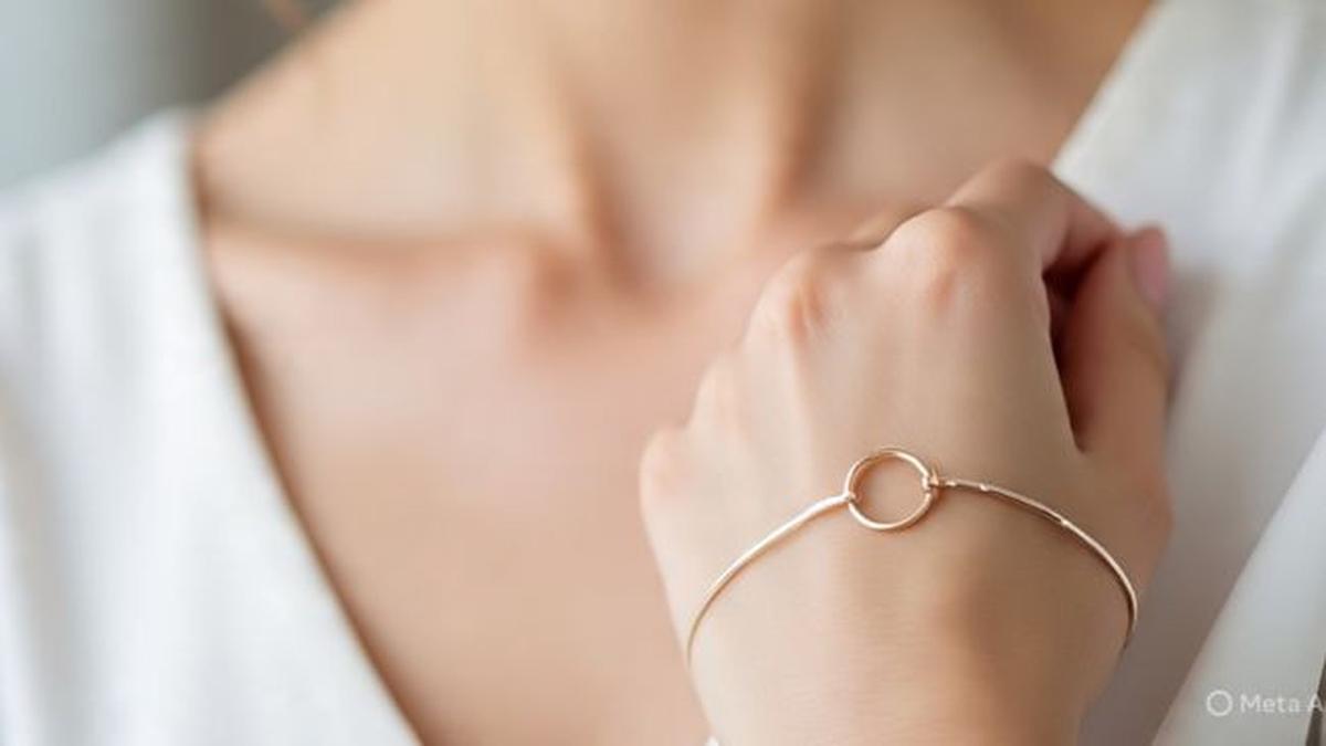 7 Model Gelang 10–30 Gram untuk Desain Klasik dan Mewah, Aksesori Cantik Segala Usia