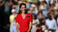 Kate Middleton Melangkah Elegan di Wimbledon 2026, Pakai Gaun Merah dan Perhiasan Ruby yang Serasi