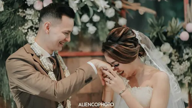 [Fimela] Potret Pernikahan Marcell Darwin dan Nabila Faisal