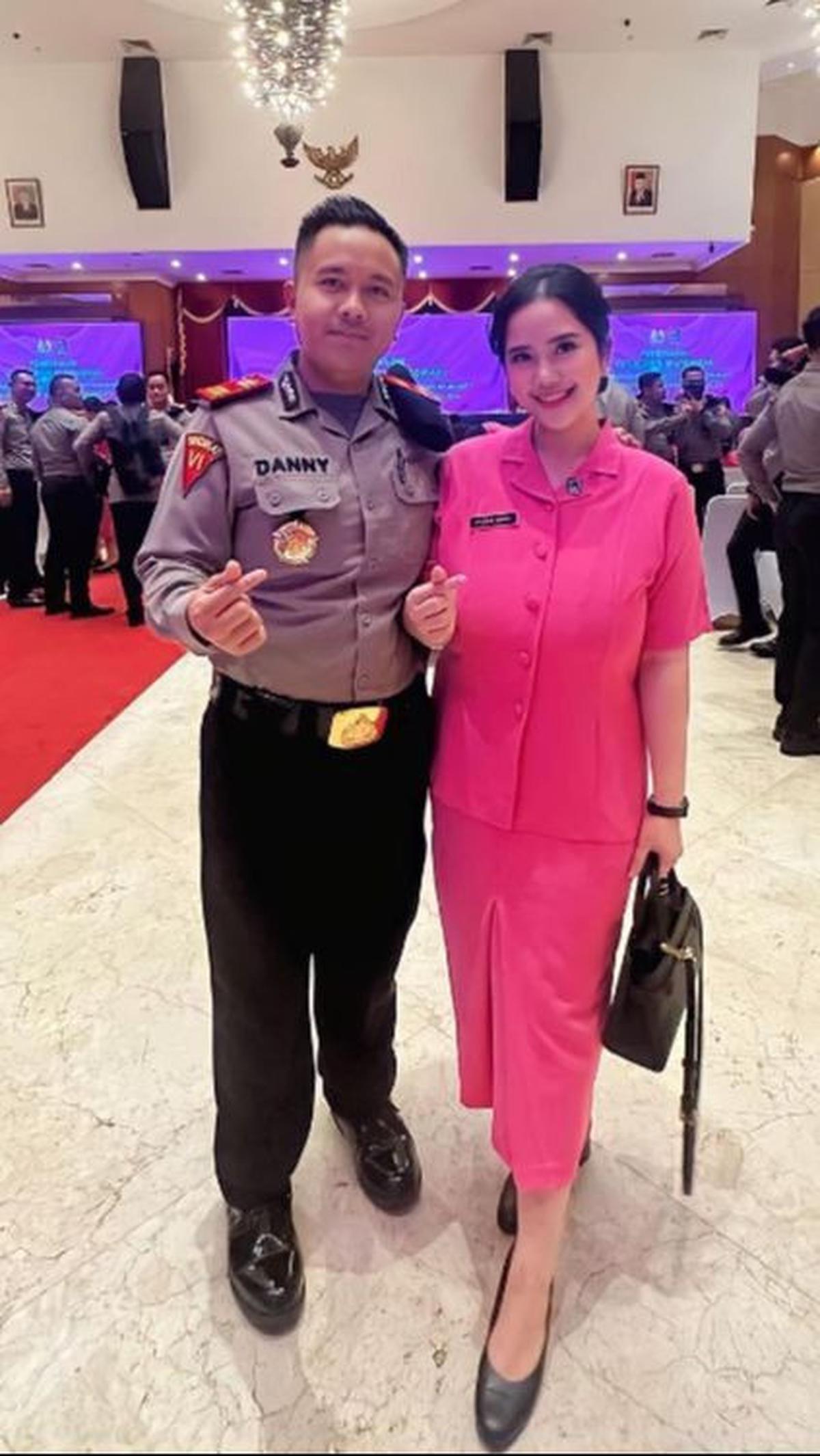 Sementara Iptu Danny menjabat sebagai Kanit Regident Satlantas Polres Bogor.&nbsp;