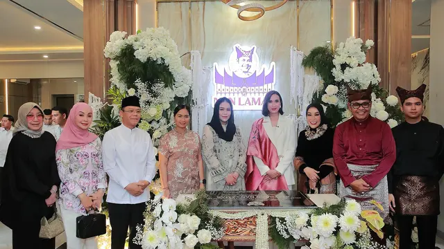 Rumah Makan Padang Nan Lamak Buka di Jaksel, Usung Cita Rasa Autentik dan Cara Penyajian Unik