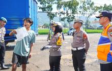 Penertiban Truk Mudik Garut: Polda Jabar Tindak Belasan Kendaraan Berat di Jalur Limbangan