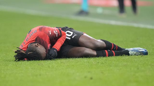 Foto: Diwarnai Dua Kartu Merah, AC Milan Disingkirkan Atalanta pada Perempatfinal Coppa Italia 2023/2024