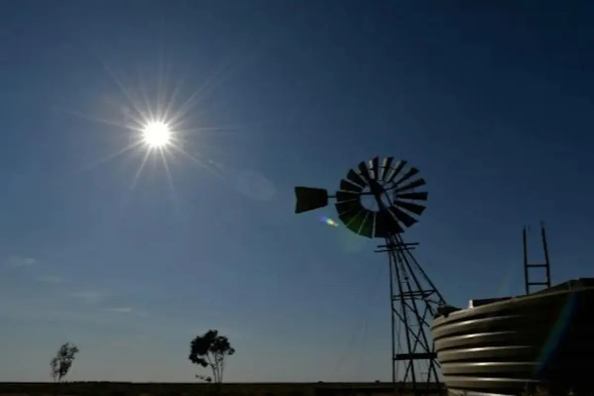 Australia mencapai rekor suhu tertinggi, 50,7 derajat Celcius yang terik. (AFP/PETER PARKS)
