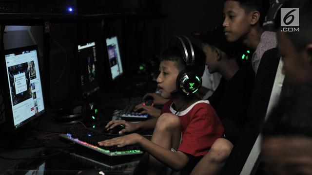 Kecanduan Game Online Ancam Perkembangan Anak
