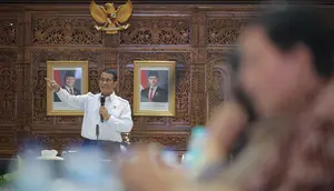 Amran Bakal Copot Belasan Pejabat Kementan Terkait Mafia Pangan
