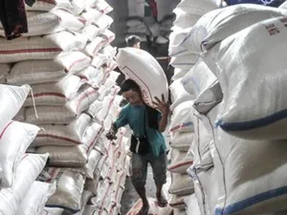 16 Daerah Harga Bahan Pokoknya Menonjak