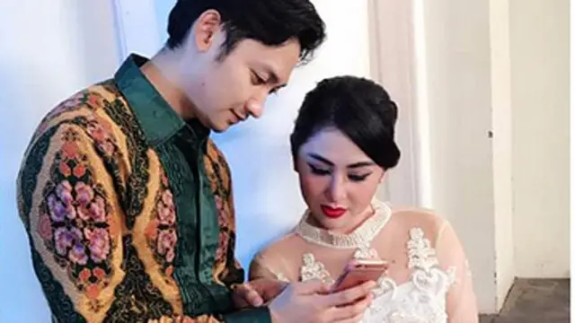 [Bintang] Dewi Perssik