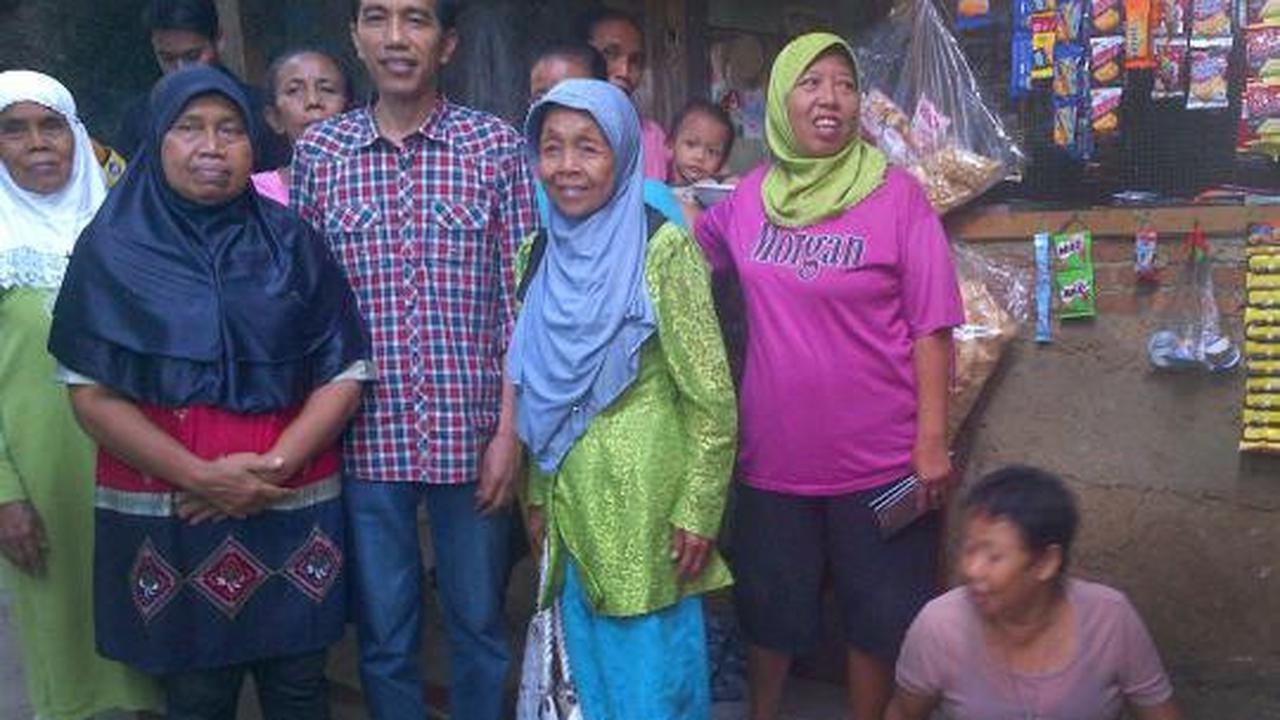 Jokowi dan Hidayat di kampung kumuh