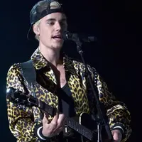 Justin Bieber dan Justin Timberlake (Foto: LARRY BUSACCA / AFP, SUZANNE CORDEIRO / AFP)