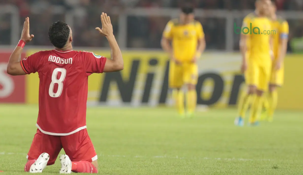Gol Addison Alves dinobatkan sebagai gol terbaik Piala AFC 2018 saat melawan Song Lam Nghe An FC di Stadion Utama GBK, Senayan, Jakarta, (13/3/2018). Gol Addison meraih 106.418 suara atau sekitar 90%. (Bola.com/Nick Hanoatubun)