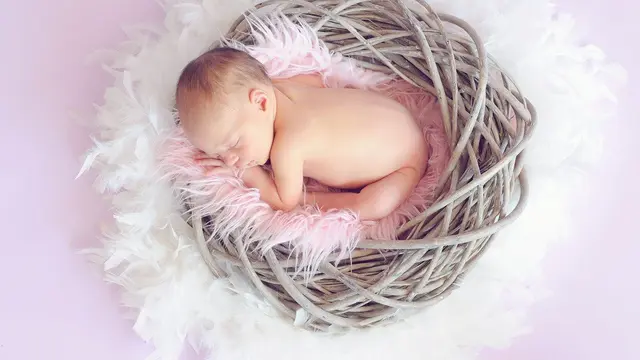 Bayi Perempuan