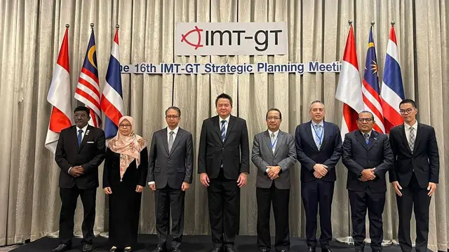 Deputi Bidang Koordinasi Kerja Sama Ekonomi Internasional Edi Prio Pambudi memimpin Delegasi Indonesia pada Pertemuan Strategic Planning Meeting (SPM) IMT-GT yang dilaksanakan di Bangkok, Thailand. (Dok Kemenko Perekonomian)