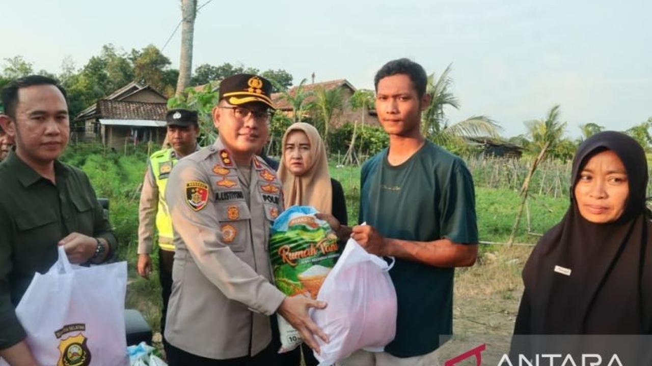93 KK Terdampak! Polres OKU Timur Salurkan Bantuan Korban Puting Beliung di Dua Desa