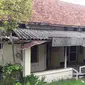 Rumah yang terletak di Jalan Mawar 10-12, Surabaya itu sempat menjadi tempat Bung Tomo membakar semangat arek-arek Suroboyo.