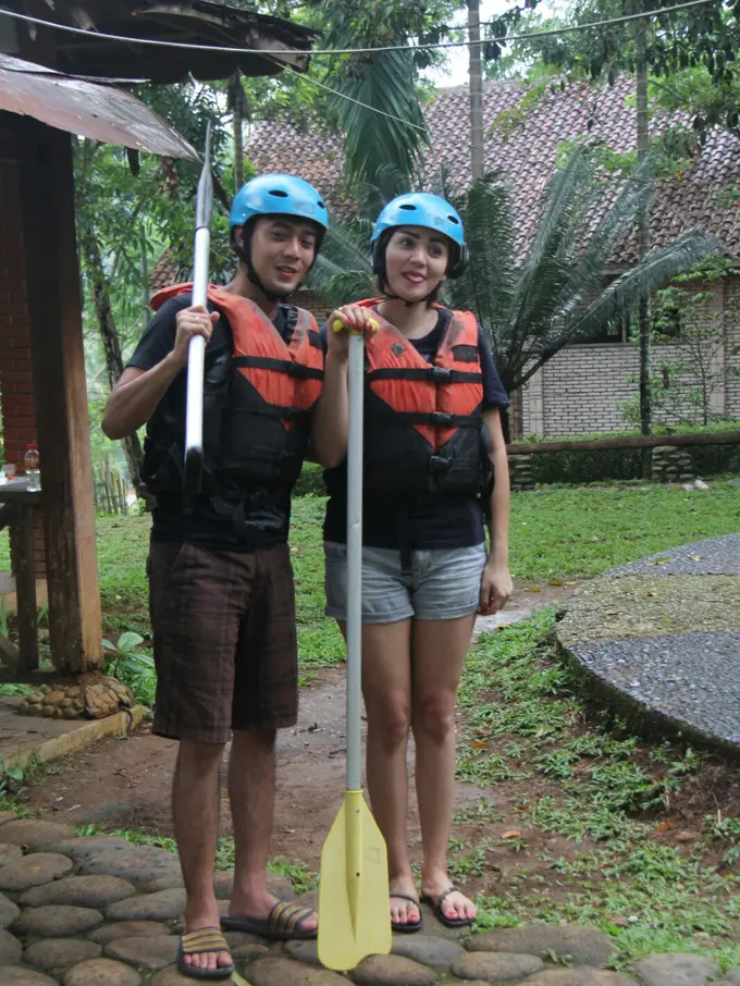 Kris Hatta dan Hilda Vitria Khan 